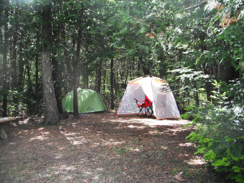 Camping et Tipis, Chalets dans les arbres Mont-Mégantic
