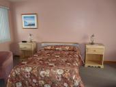 chambre ( 8 ) 1 lit double